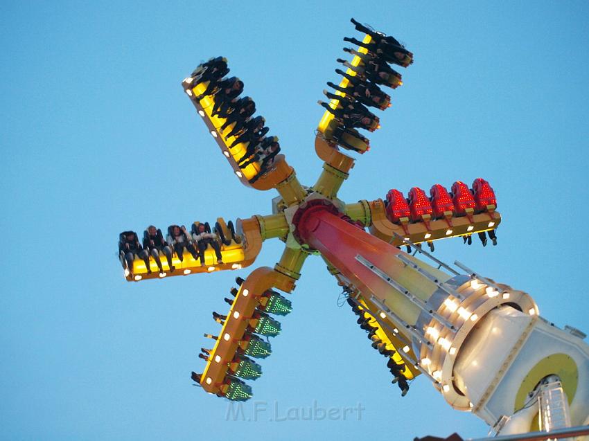 Tag Kirmes 1 P131.JPG